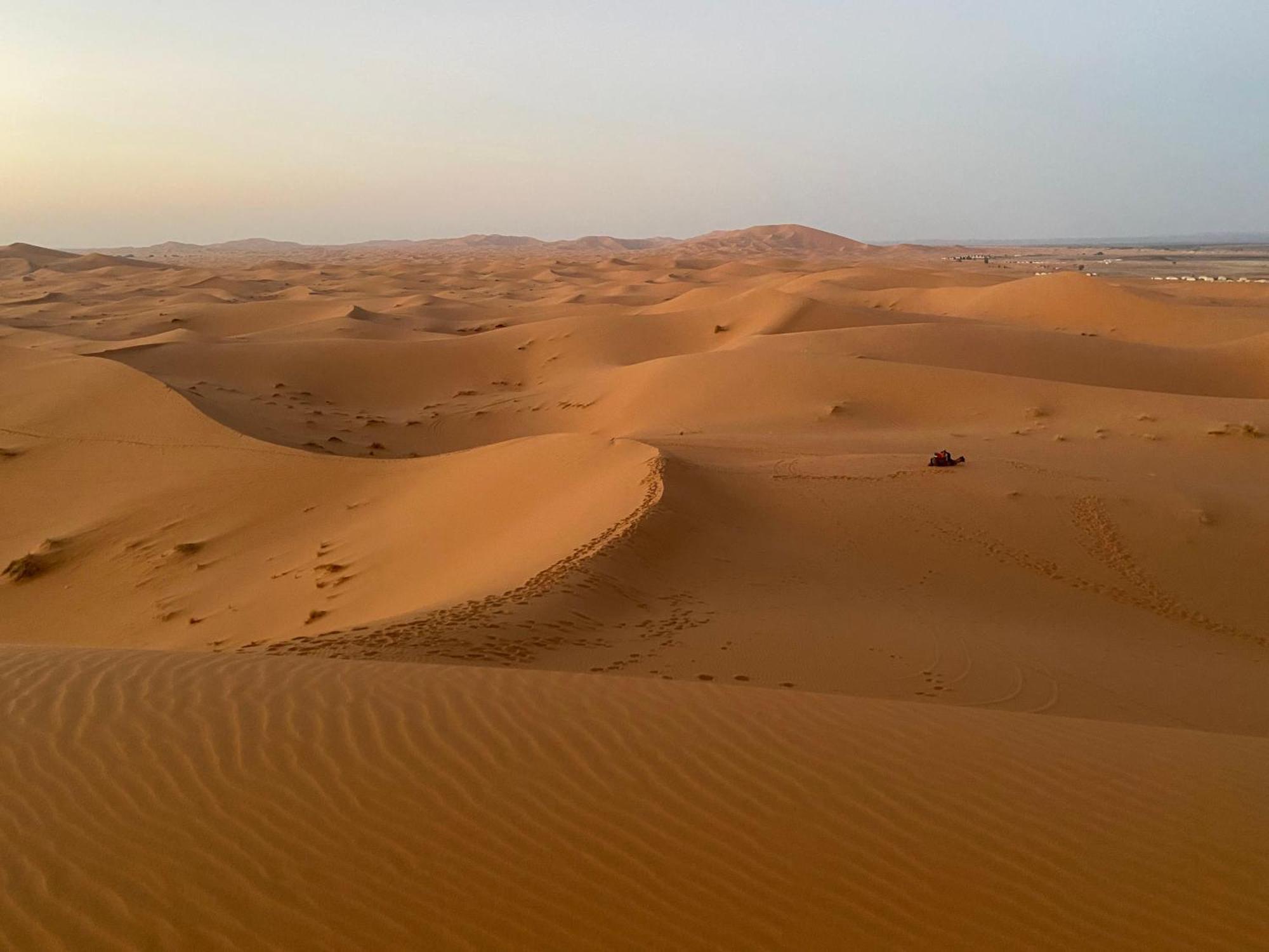 Merzouga Moonlight Desert Camp Экстерьер фото