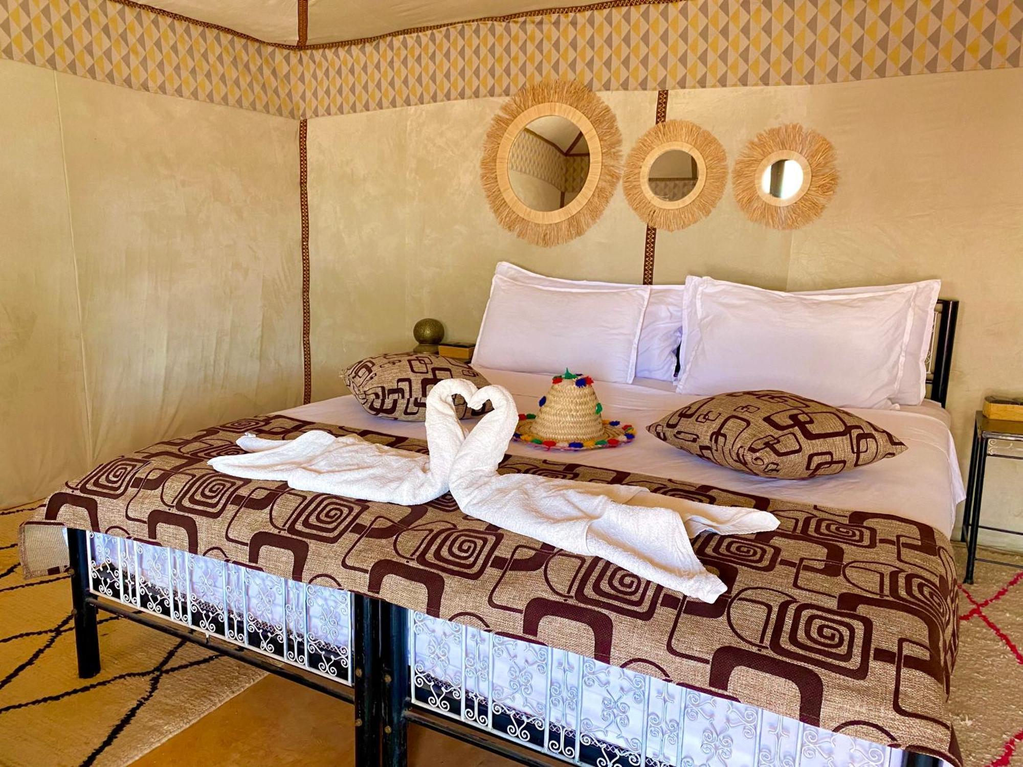 Merzouga Moonlight Desert Camp Экстерьер фото